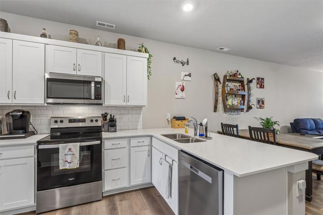 2605 NW 30th Lane, Ankeny, IA 50023