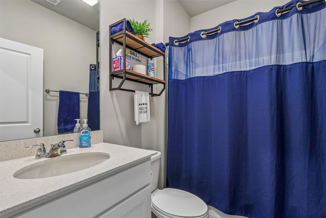 2605 NW 30th Lane, Ankeny, IA 50023