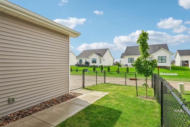 2605 NW 30th Lane, Ankeny, IA 50023