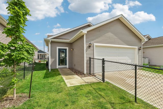 2605 NW 30th Lane, Ankeny, IA 50023
