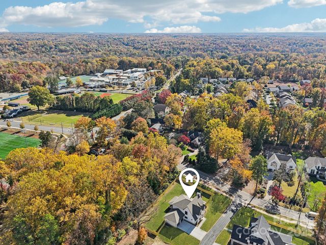 132 Sardis Lane, Charlotte, NC 28270
