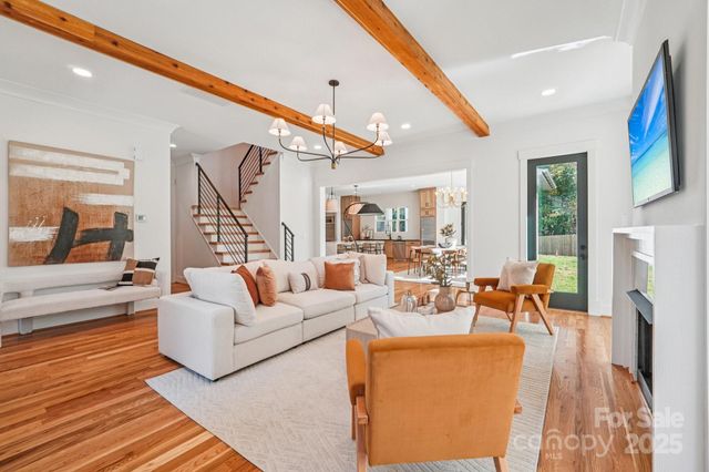 132 Sardis Lane, Charlotte, NC 28270