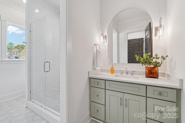 132 Sardis Lane, Charlotte, NC 28270