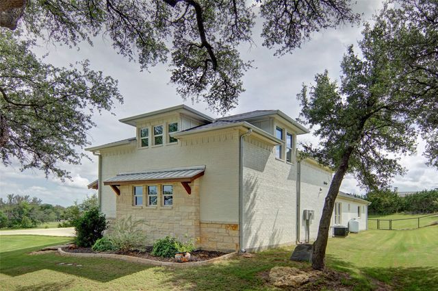 257 Martin Drive, Granbury, TX 76049