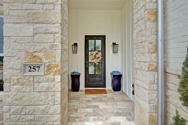 257 Martin Drive, Granbury, TX 76049