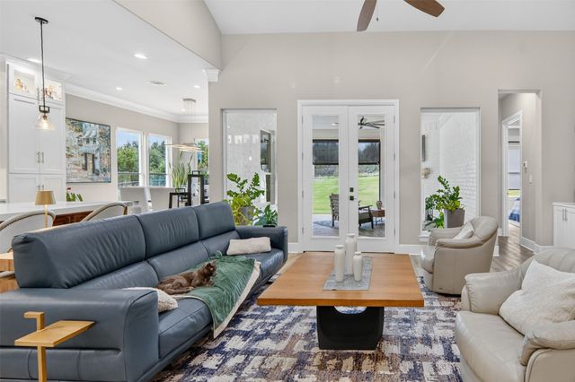 257 Martin Drive, Granbury, TX 76049