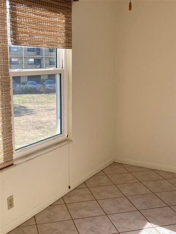 5750 80TH STREET N C202, St Petersburg, FL 33709