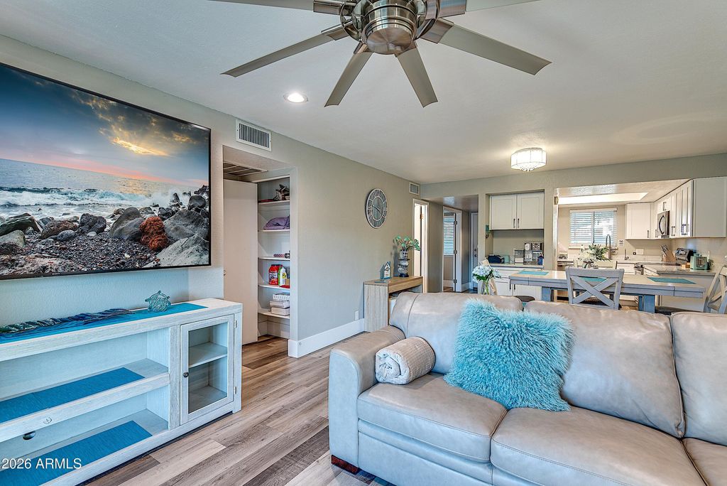 4150 E Cactus Road Unit 108, Phoenix, AZ 85032
