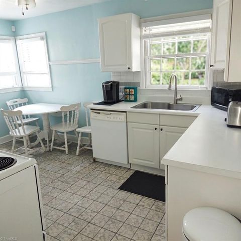 2345 Cherokee Lane 1, Winston-salem, NC 27103