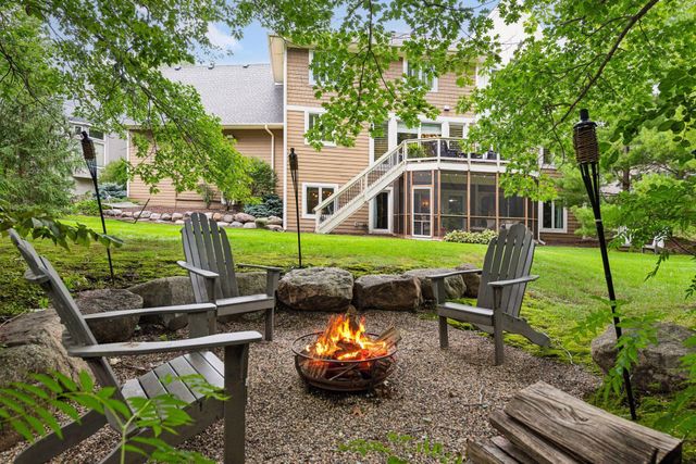 10005 Trails End Road, Chanhassen, MN 55317