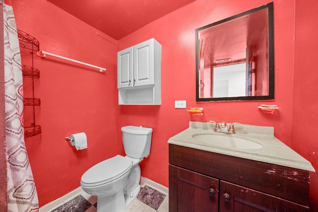 3545 W 62nd Place, Chicago, IL 60629