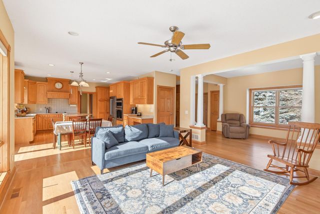 6675 Walnut Drive, Mound, MN 55364