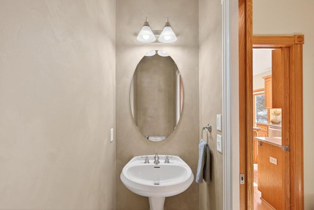 6675 Walnut Drive, Mound, MN 55364