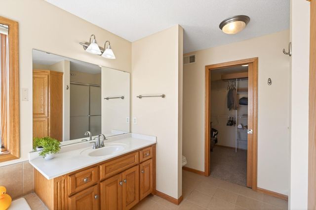 6675 Walnut Drive, Mound, MN 55364