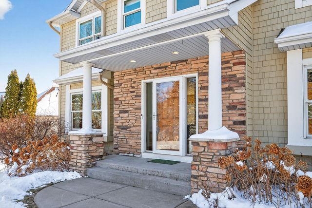 6675 Walnut Drive, Mound, MN 55364