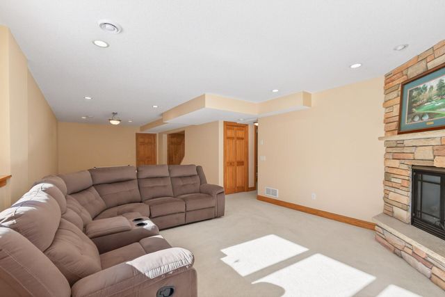 6675 Walnut Drive, Mound, MN 55364