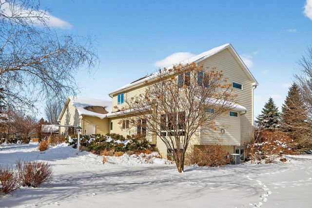 6675 Walnut Drive, Mound, MN 55364