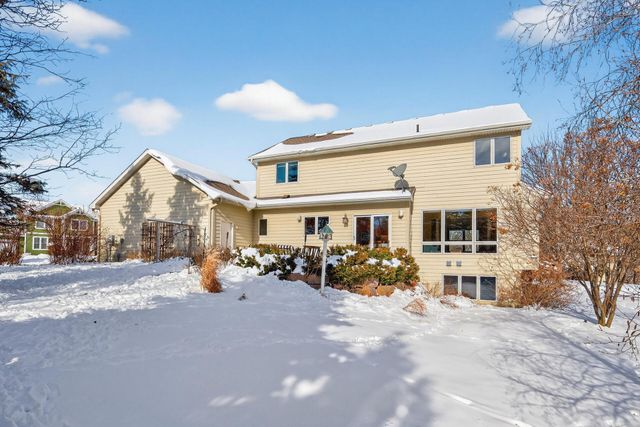 6675 Walnut Drive, Mound, MN 55364