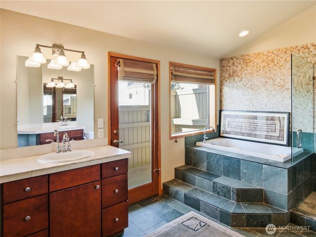 3310 Lake Washington Boulevard N, Renton, WA 98056