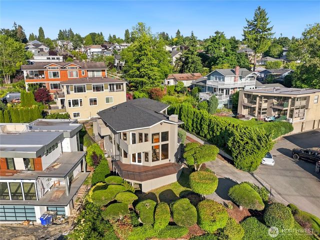 3310 Lake Washington Boulevard N, Renton, WA 98056
