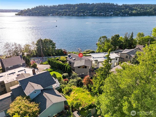 3310 Lake Washington Boulevard N, Renton, WA 98056