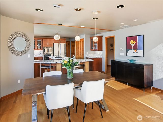 3310 Lake Washington Boulevard N, Renton, WA 98056