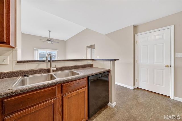 10 Brushy Brook Court, O'fallon, MO 63366