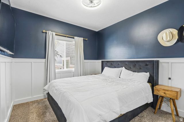 2433 W SADDLE HORN CIR, Bluffdale, UT 84065