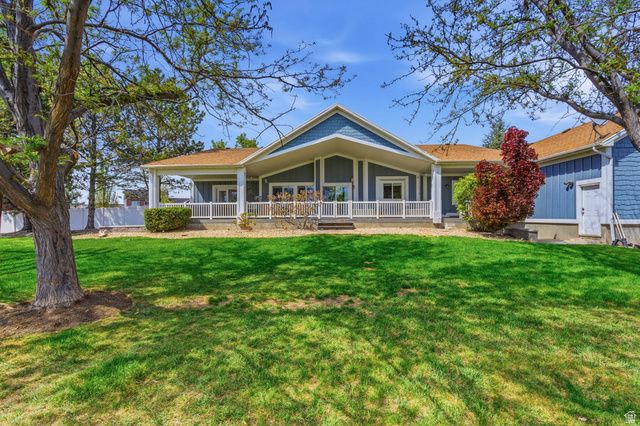 2433 W SADDLE HORN CIR, Bluffdale, UT 84065