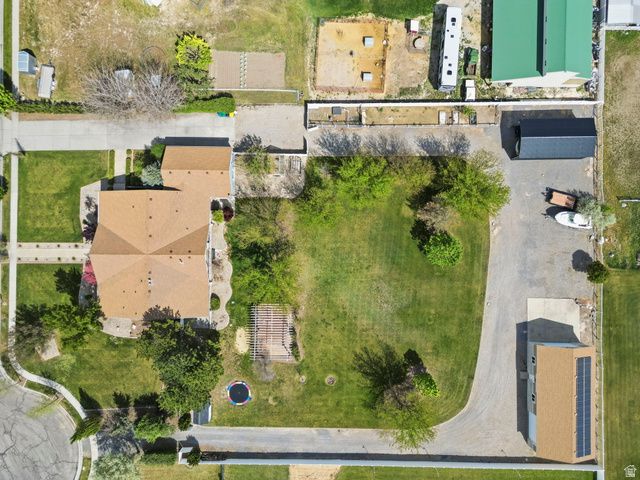 2433 W SADDLE HORN CIR, Bluffdale, UT 84065