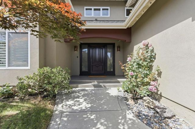 105 Calle El Padre, Los Gatos, CA 95032