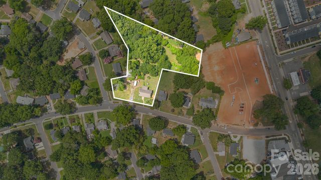 1318 Enderly Road, Charlotte, NC 28208