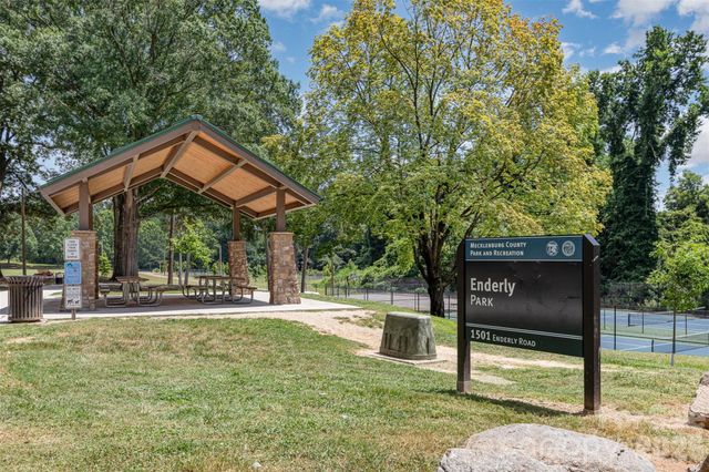 1318 Enderly Road, Charlotte, NC 28208