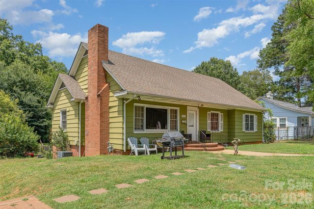 1318 Enderly Road, Charlotte, NC 28208