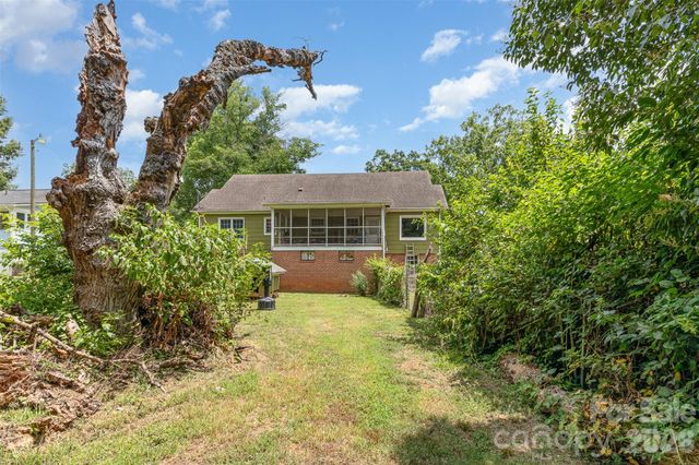 1318 Enderly Road, Charlotte, NC 28208