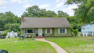 1318 Enderly Road, Charlotte, NC 28208