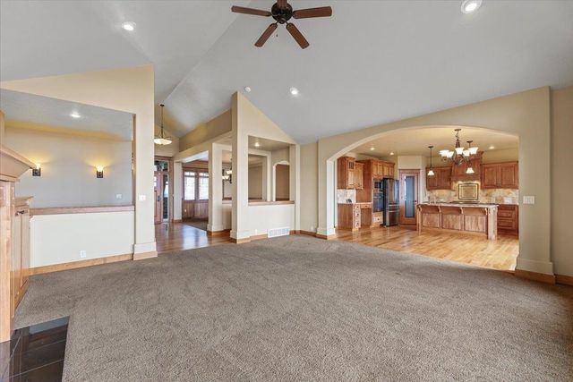 10321 N Navaho Dr, Spokane, WA 99208