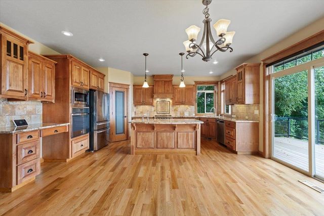 10321 N Navaho Dr, Spokane, WA 99208