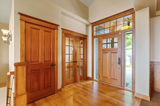 10321 N Navaho Dr, Spokane, WA 99208