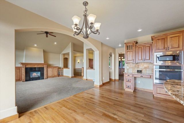 10321 N Navaho Dr, Spokane, WA 99208