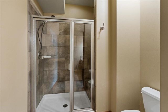 10321 N Navaho Dr, Spokane, WA 99208