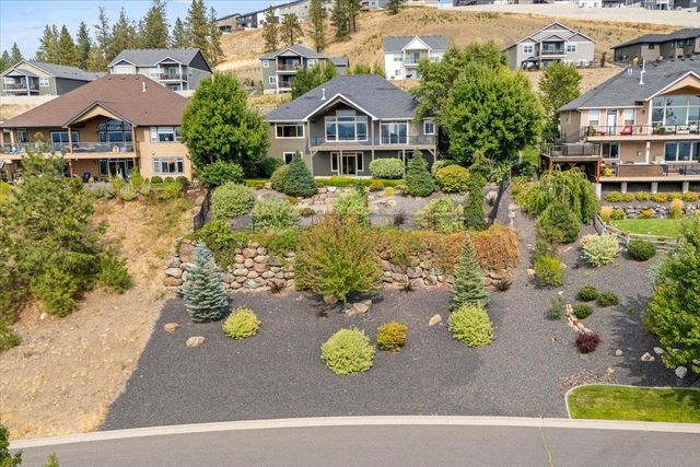 10321 N Navaho Dr, Spokane, WA 99208