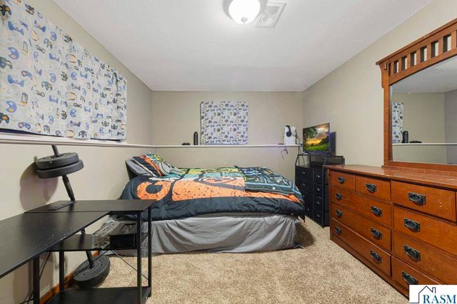 2059 Roe Crest Drive, North Mankato, MN 56003