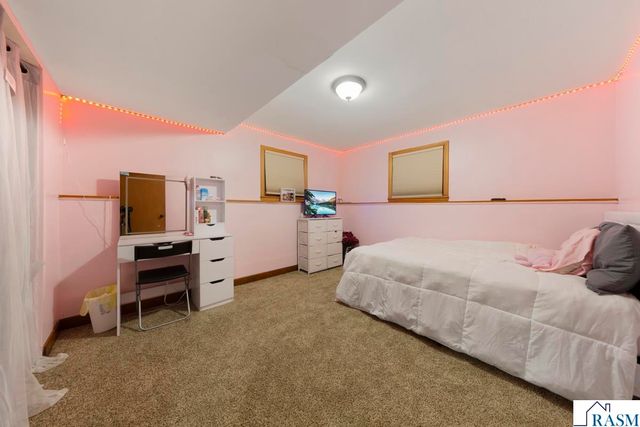 2059 Roe Crest Drive, North Mankato, MN 56003