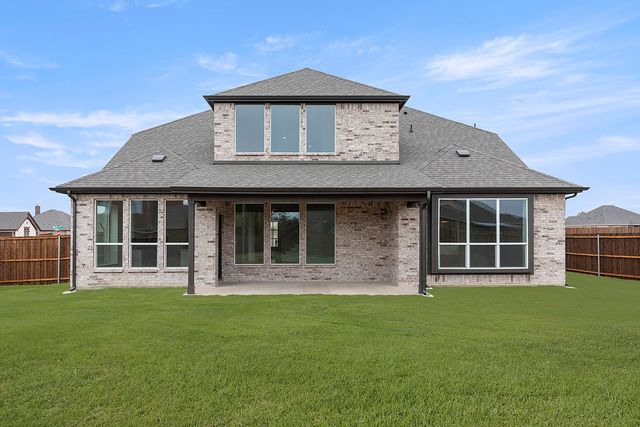403 Heritage Hill Drive, Forney, TX 75126