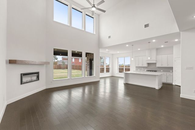 403 Heritage Hill Drive, Forney, TX 75126