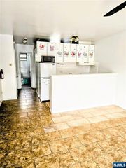 449-451 Washington Avenue 8, Belleville, NJ 07109