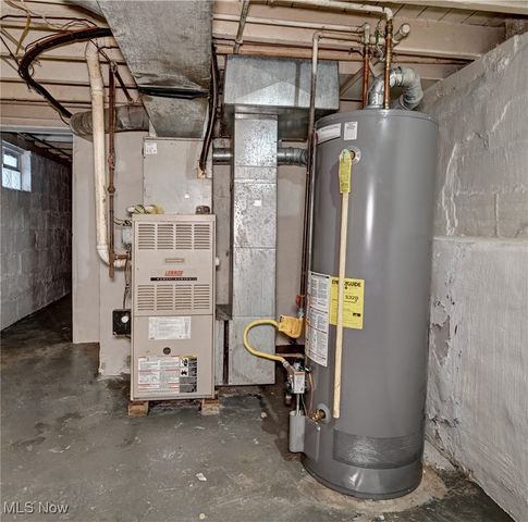 318 Bank Street, Dennison, OH 44621