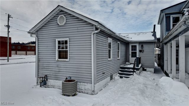 318 Bank Street, Dennison, OH 44621