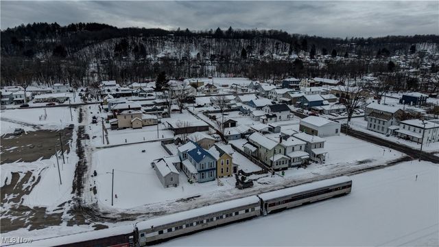 318 Bank Street, Dennison, OH 44621